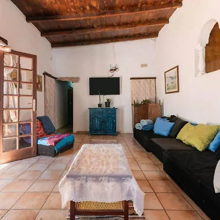 Belvilla By Oyo Casa Tata Сasa de vacaciones